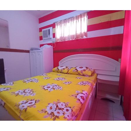Oyo 1048 Jomckayl Apartelle Naga  Eksteriør billede