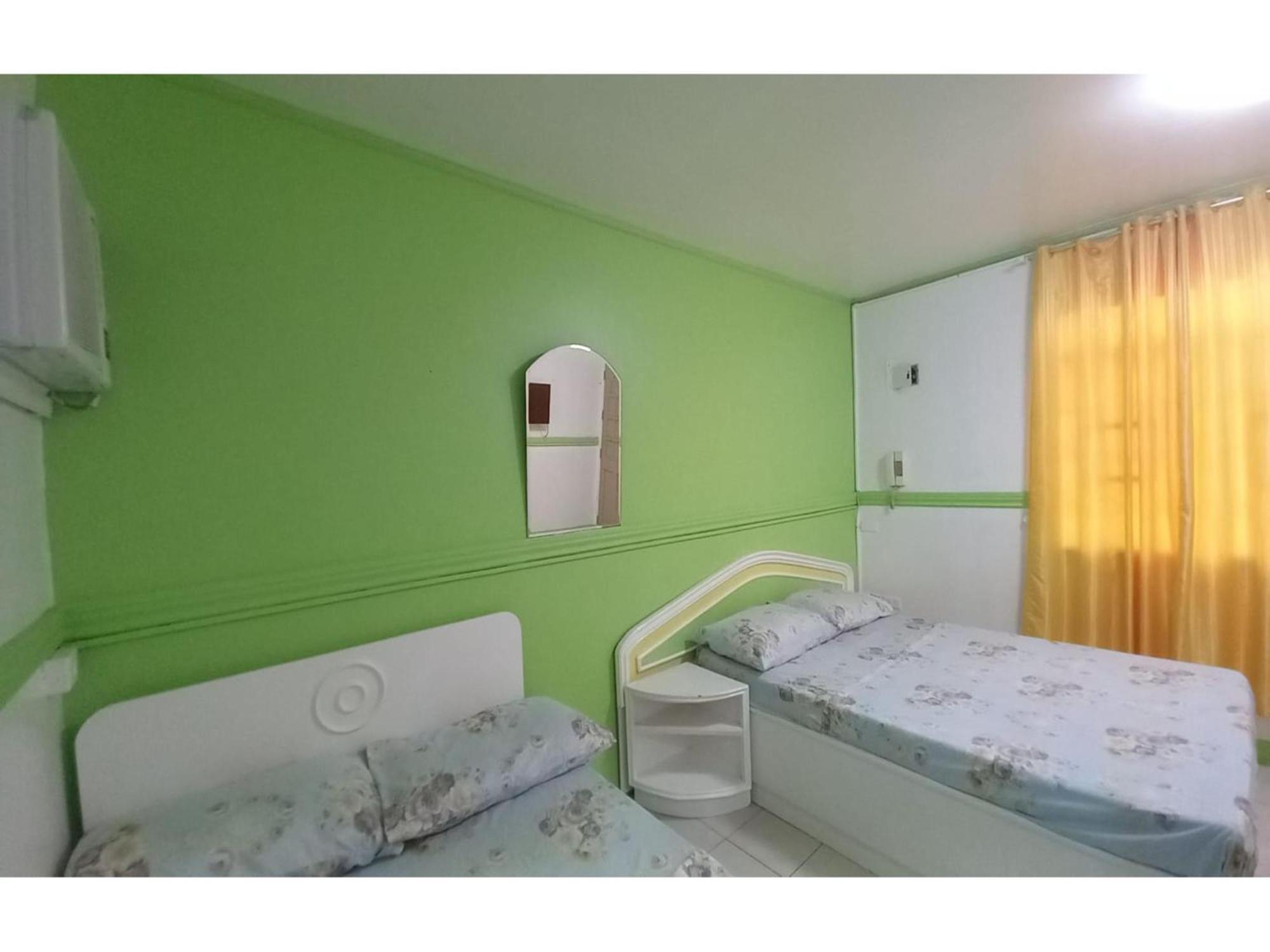 Oyo 1048 Jomckayl Apartelle Naga  Eksteriør billede